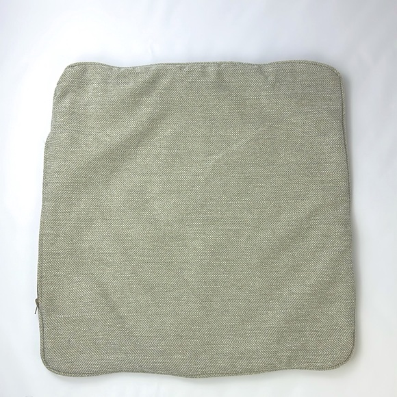 Pillow Covers. Never Used. Came with Furniture. 21”x21”. Cream, Beige, Blue. - Picture 4 of 8